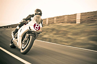 Motocykle 3D: Jazda na krawędzi