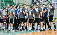 Meblarze nie dali rady spadkowiczowi (piłka ręczna)