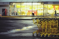 Na co zwracać uwagę, robiąc zakupy w supermarkecie?
