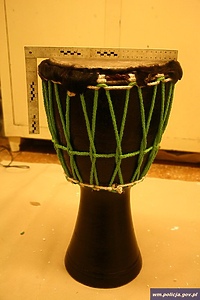 Przemycali haszysz w drewnianym bębnie. Z Indii do Elbląga