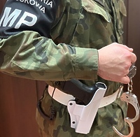 Oficer podejrzany o oszustwa