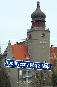 Pamięć o apolitycznych