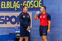 Na dwoje babka wróżyła