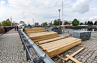 Most Niski tylko dla uprzywilejowanych