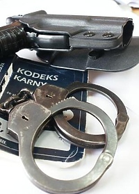 Pobili 15-latka i zabrali mu telefon