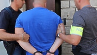 Policjanci zatrzymali pseudokibiców podejrzanych o udział w bójce