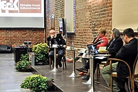 Polskość lepiej wyrażamy w czasie wojny