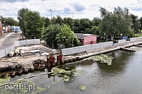 Camping zalewa, część prac przy rzece wstrzymana