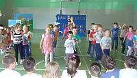 Przedszkolaki z Koziołkiem Matołkiem w SP 11