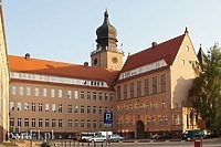 Przeglądamy majątki dyrektorów w ratuszu