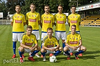 W żółto-biało-niebieskich barwach: pomocnicy