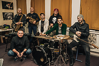 Muzyczny ślub rocka i folku