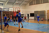 Siatkarze amatorzy wystartowali