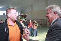 Służby miejskie wykopały puchar (futsal)