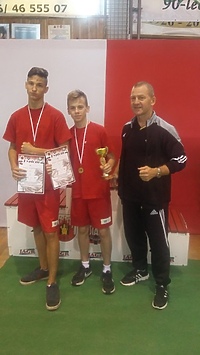 Srebro i brąz kadetów KSW Tygrys  (boks)