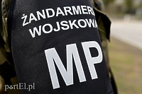 Zatrzymali żołnierza, padły strzały