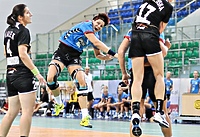 Mistrzynie lepsze, Start ostatecznie trzeci (piłka ręczna)