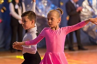 Taniec towarzyski dla Twojego dziecka