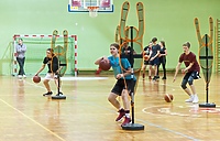 „To przykre, że przekreśla się 30-letni dorobek szkoły”  (opinia)