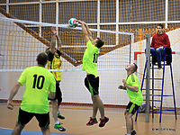 Topnieje przewaga Logbartransu