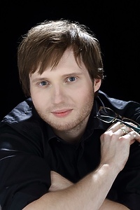 W fortepianowym świecie Krzysztofa Książka