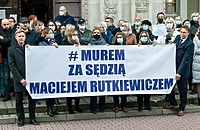 Sędzia Rutkiewicz wraca do orzekania