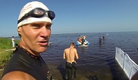 Enduroman: Będą pływać między mostami