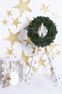 Warsztaty tworzenia wianków bożonarodzeniowych