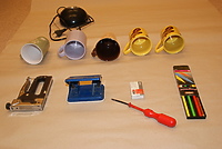 Włamali sie do biura i ... zabrali kredki