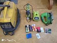 Włamali się do sklepu z elektronicznymi papierosami