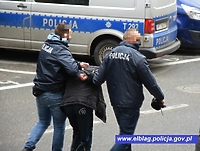 Włamywał się do domów i mieszkań, teraz posiedzi