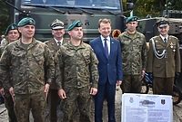 Pułk na urodzinach dywizji