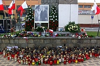 Żałoba narodowa przedłużona