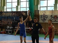 Zapaśnicy z medalami