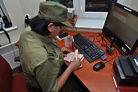 Zatrzymani za posiadanie fałszywych dokumentów