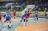 Wygrać pierwszy mecz (piłka ręczna)