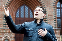 Nauczycielka mówiła, że do śpiewania się nie nadaję…