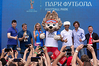 Mecz gwiazd przed Mundialem  (korespondencja z Kaliningradu)