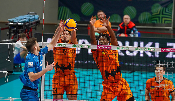 Cuprum Stilon zdobył Elbląg