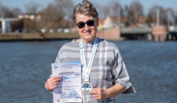 Danuta Gojlik:  Po prostu uwielbiam pływać