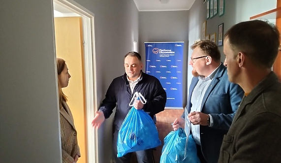 Z plastikami do biura Koalicji Z plastikami do biura Koalicji