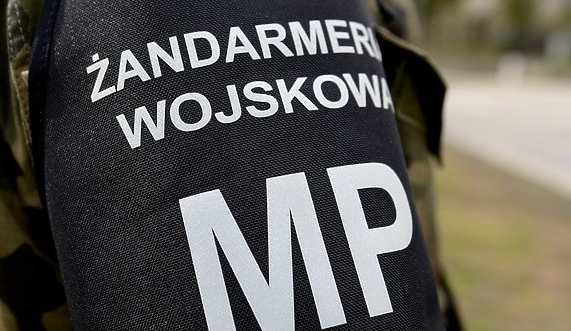 Fałszywy alarm spowodował korki przy jednostce wojskowej Fałszywy alarm spowodował korki przy jednostce wojskowej