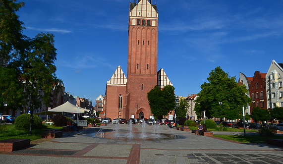 Odkryj historię i tajemnice fontann Elbląga Odkryj historię i tajemnice fontann Elbląga