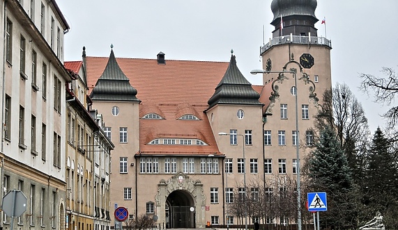 Jakie pieniądze oferuje ratusz?