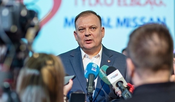 Ktoś podszywa się pod prezydenta Elbląga Ktoś podszywa się pod prezydenta Elbląga