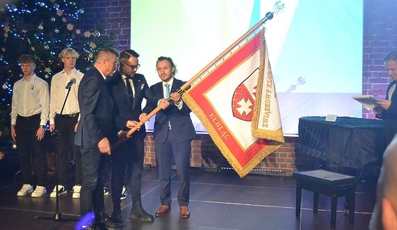 Nowy sztandar na 80. urodziny Nowy sztandar na 80. urodziny