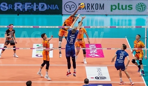 Pięć setów na inaugurację Plusligi w Elblągu