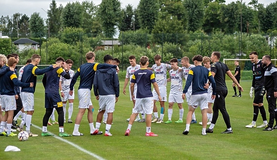 Podwójny zaciąg i IV liga w tle. Letnie wieści z Agrykola