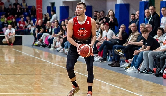 Przemek Zamojski nie zagra już z Elbasketem