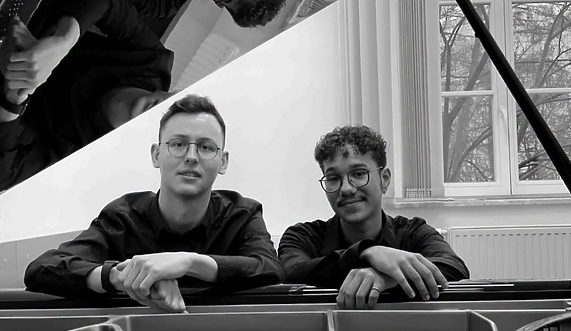 Serdecznie zapraszamy na nadzwyczajny koncert fortepianowy Serdecznie zapraszamy na nadzwyczajny koncert fortepianowy